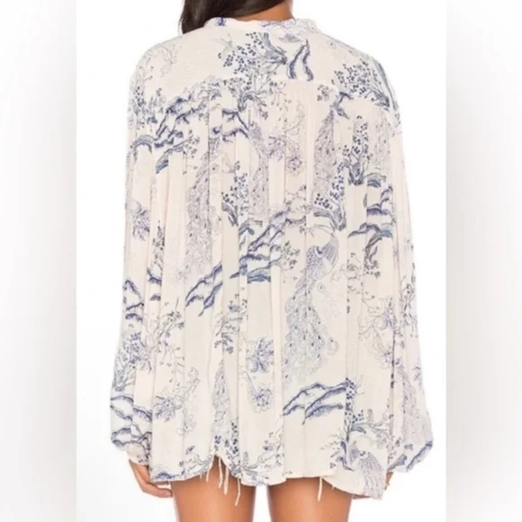 Free People Women’s Tropical Floral Bloom Printed Blouse, Size Small/Oversized - Picture 10 of 10